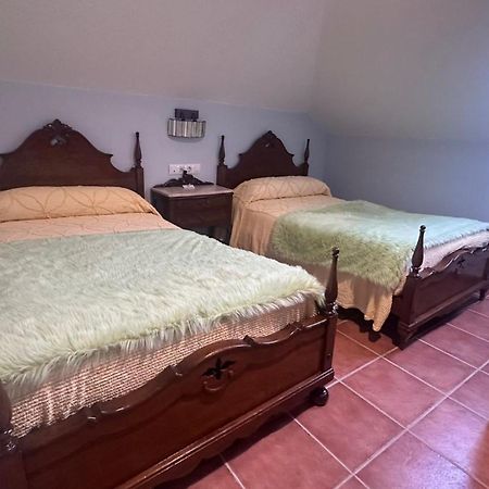 Casa Alpargateiro Guest House Os Peares Eksteriør bilde