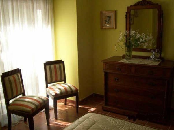 Casa Alpargateiro Guest House Os Peares Eksteriør bilde