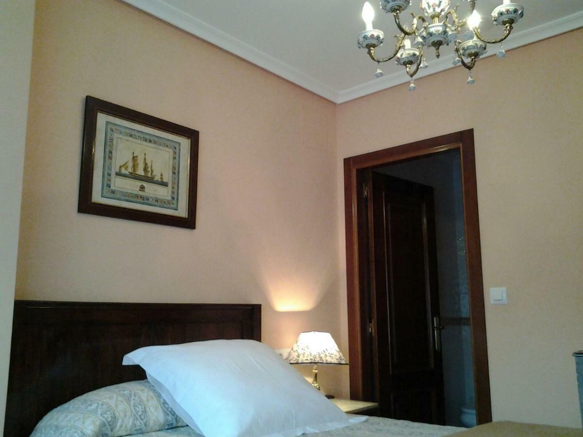Casa Alpargateiro Guest House Os Peares Eksteriør bilde